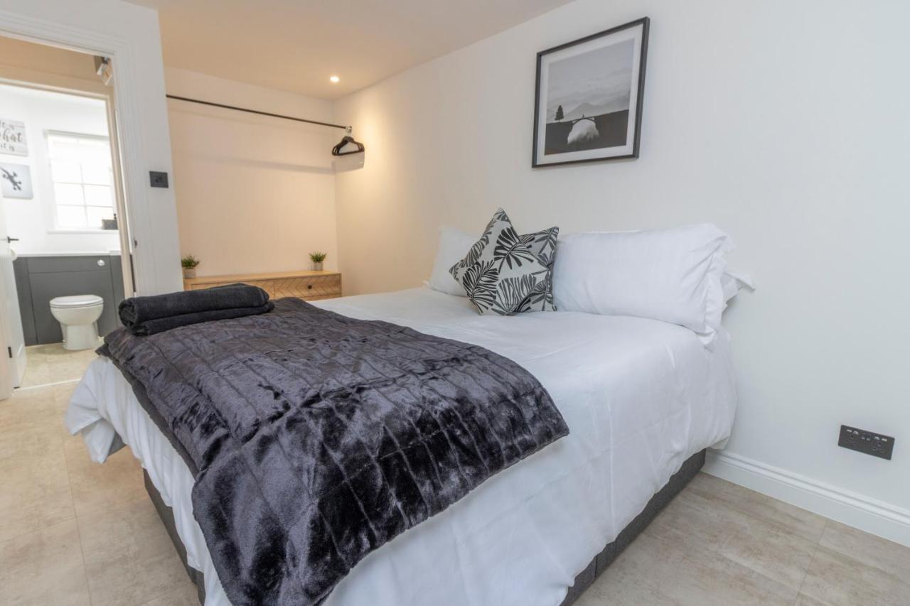 Spacious City Centre Apt Near Cathedral Exeter Exterior foto